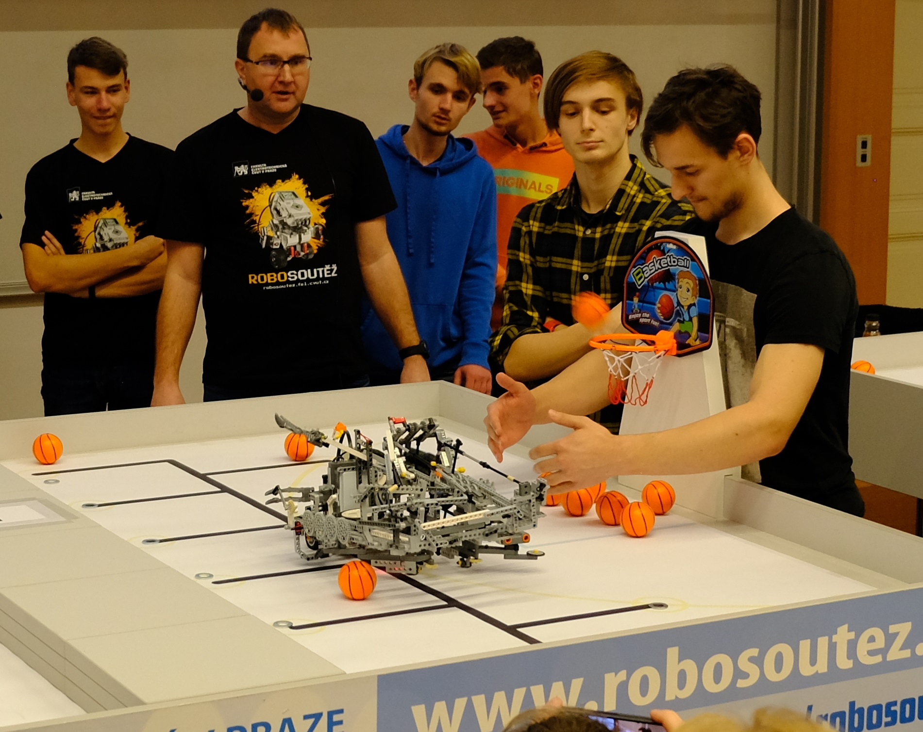 Robosoutěž